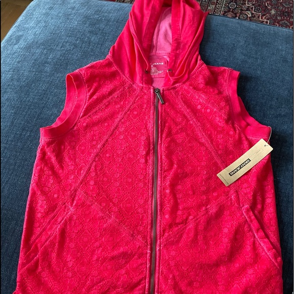 NWT - DKNY Jeans pink vest with hoodie - Picture 2 of 6
